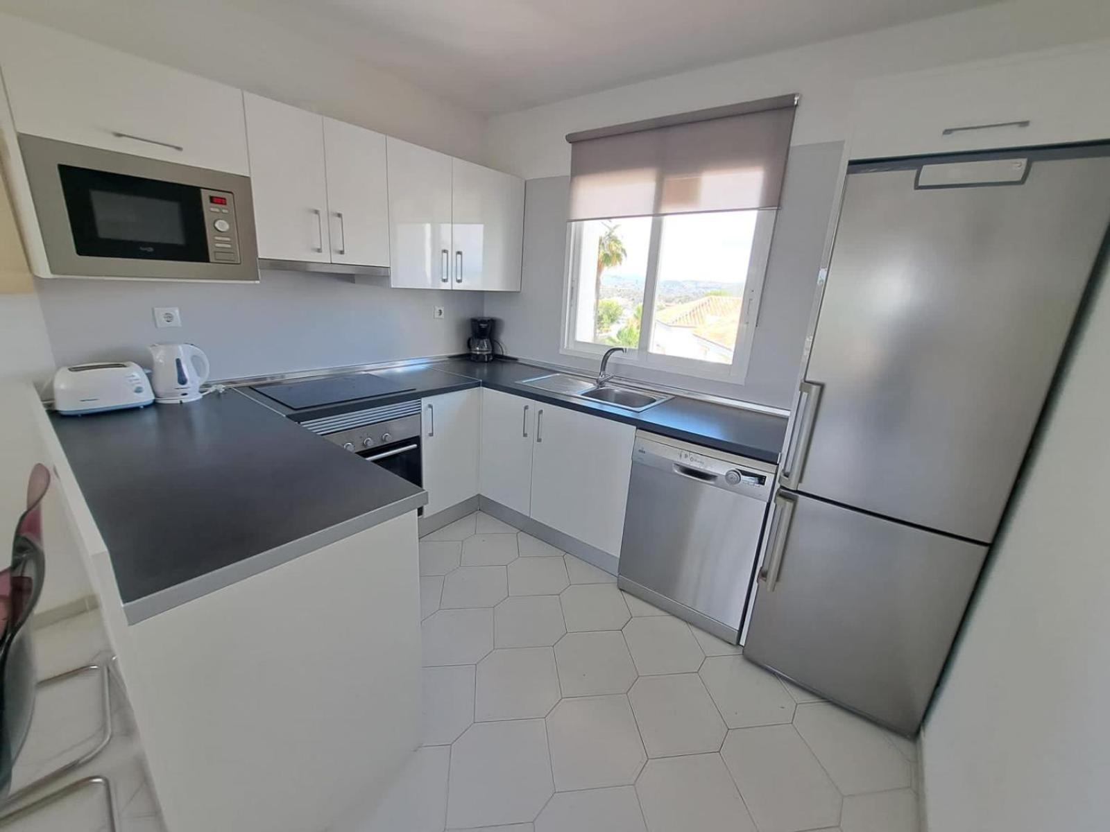 Apartment Seaview Miraflores Malaga